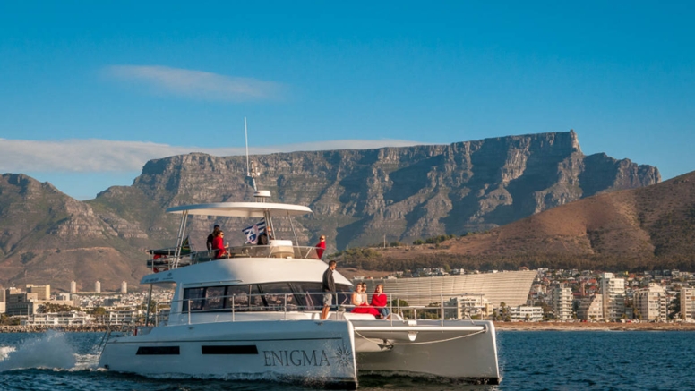 Sunset Prosecco Cruise Cape Town image 1