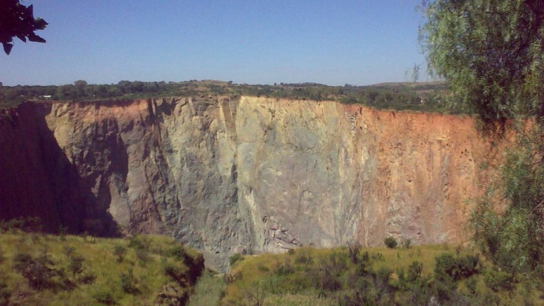 Cullinan Surface Mine Tour image 1