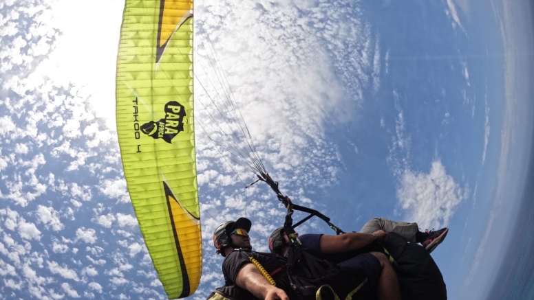 Tandem Paragliding Experience image 16