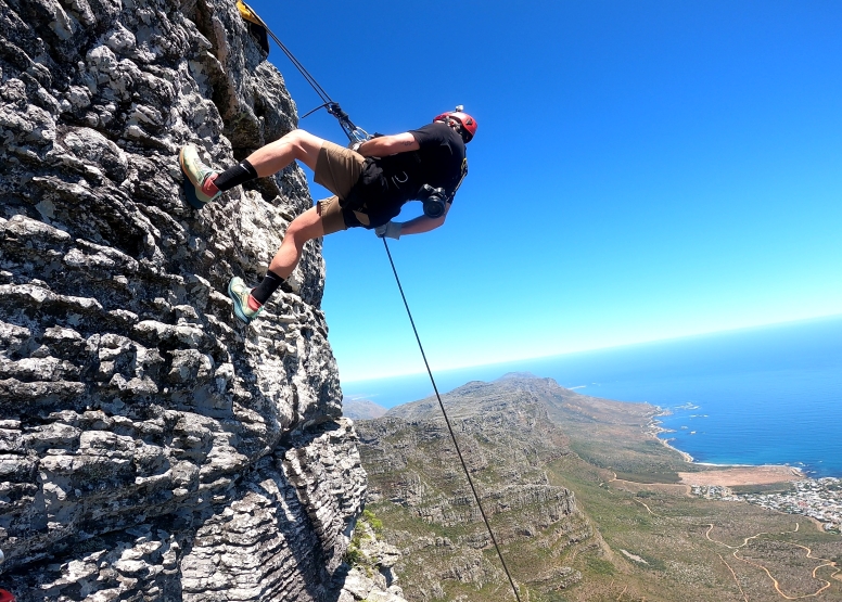 Abseil and Boat Cruise Adventure Combo Cape Town image 2