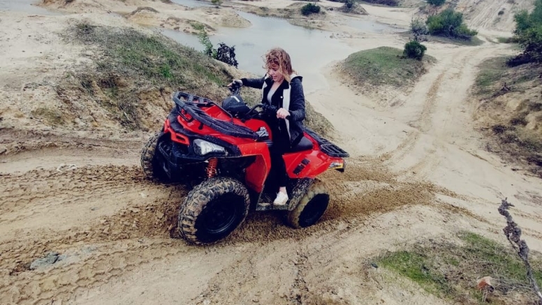 30 min quad ride cape town ostrich farm image 7