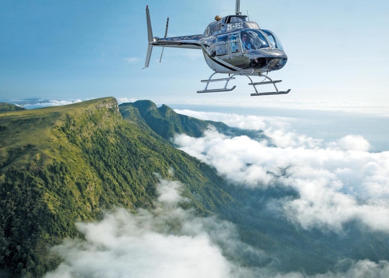 Cascades Scenic Flight image 3