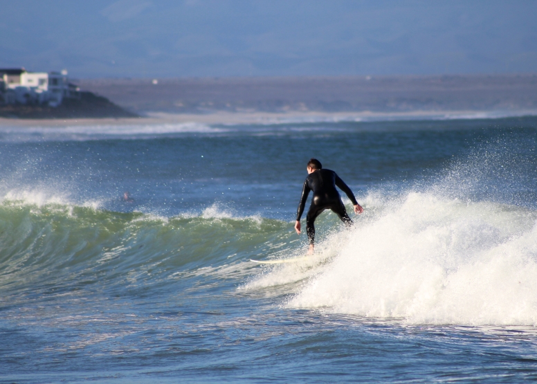 Improver surfing lesson image 3