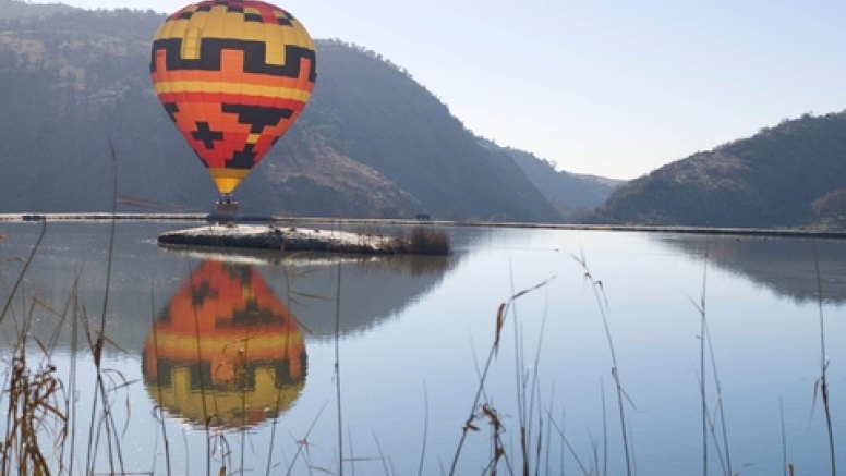 Exclusive Hot Air Ballooning Safari Flight for Two image 2