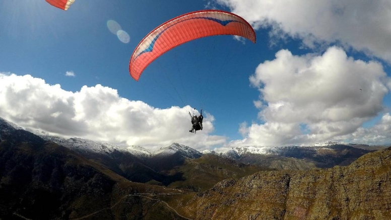 Winelands Tandem Paragliding image 9