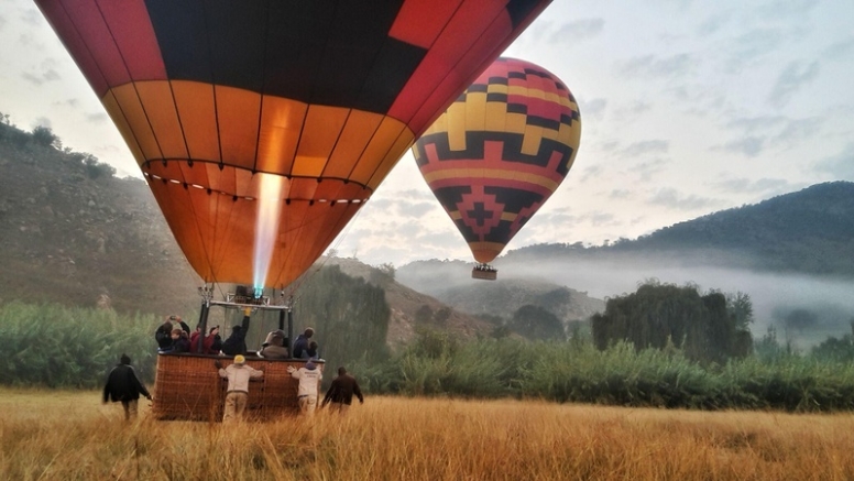 Exclusive Hot Air Ballooning Safari Flight for Two image 14