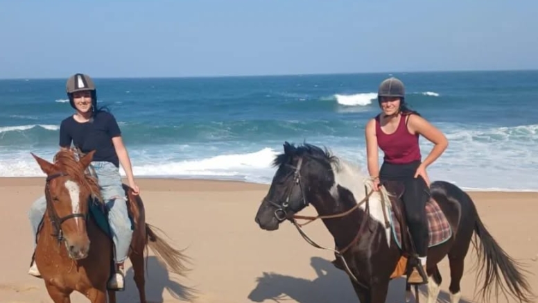 30 Minute Beach Horse Ride Ballito image 2