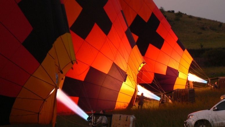 Exclusive Hot Air Ballooning Classic Flight for Two image 3