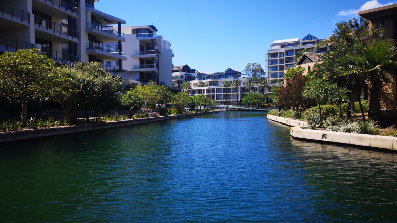 V and A Waterfront Canals Night Kayak image 4