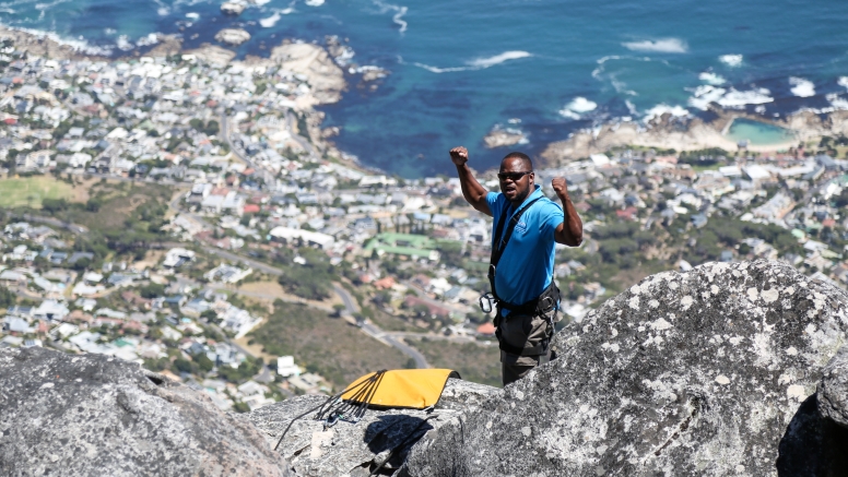Abseil and Boat Cruise Adventure Combo Cape Town image 6