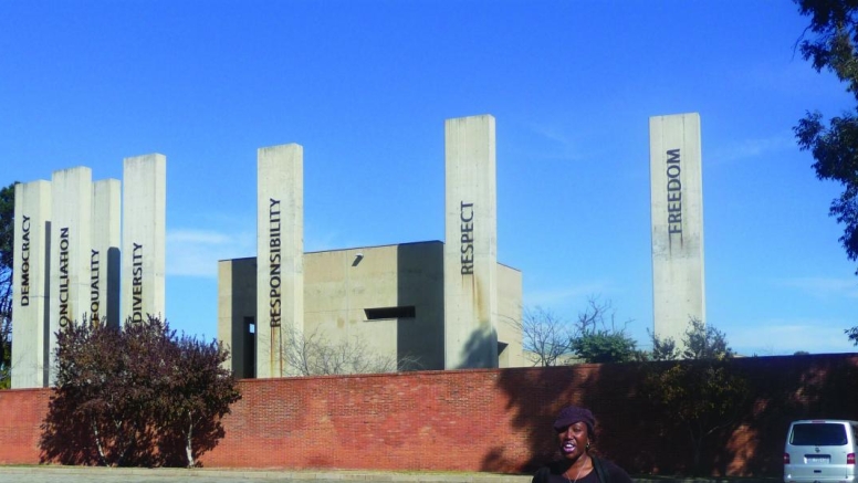 Jo'burg/Soweto & Apartheid Museum - Full Day Tour image 2