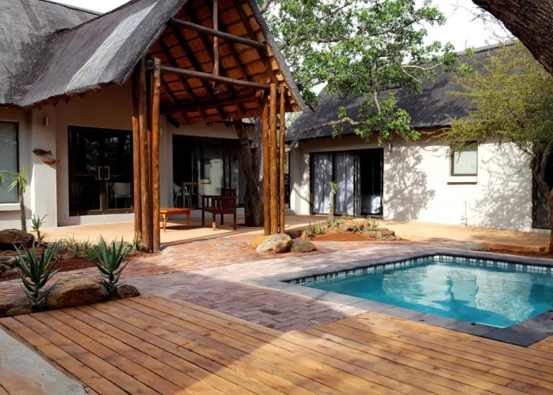 LION SAFARI PACKAGE 3D/2N image 1