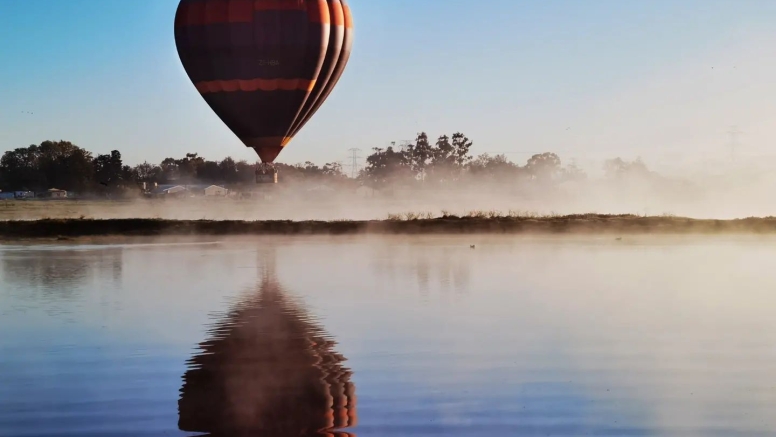 Hot Air Balloon Cape Town image 7
