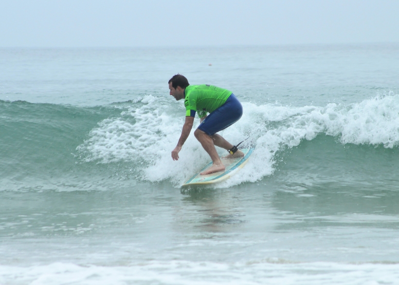 Improver surfing lesson image 4