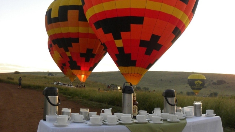 Exclusive Hot Air Ballooning Safari Flight for Two image 15