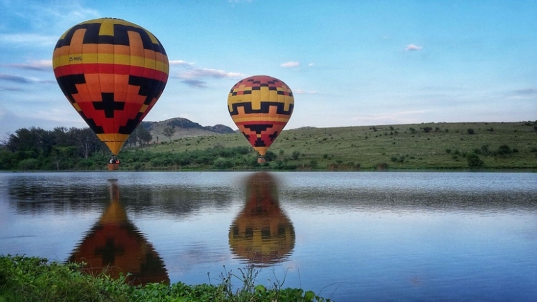 Exclusive Hot Air Ballooning Classic Flight for Two image 7